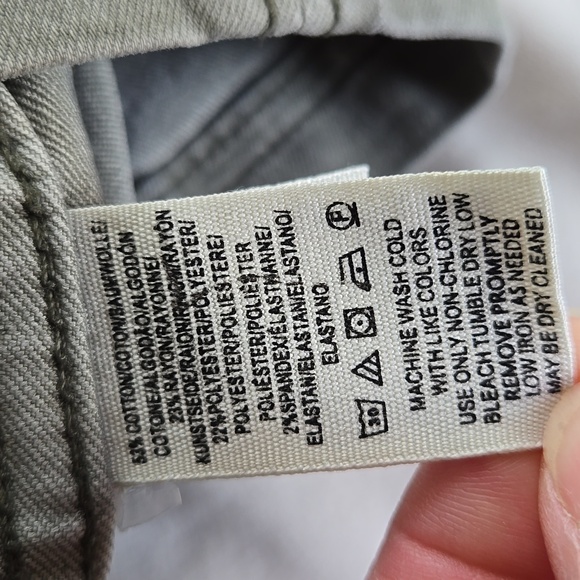 *3/$20* Free People Modern Femme Olive Green Stretch Denim Mini US 2 - Picture 8 of 8